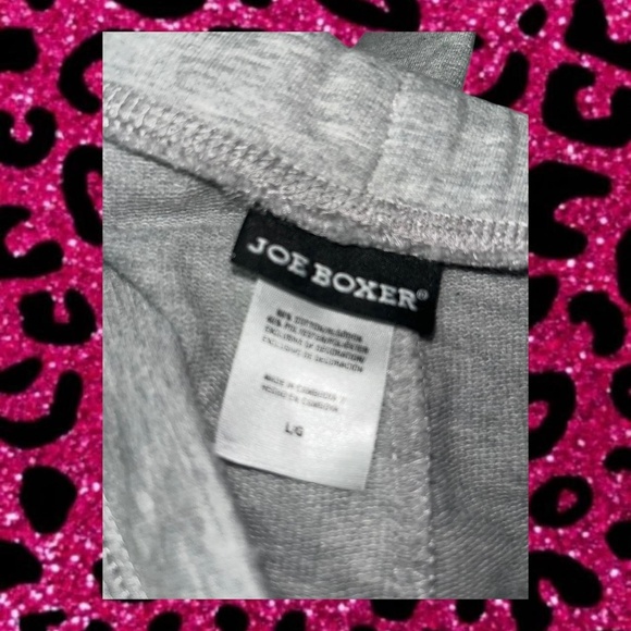 Y2K “Flirty” Capri Joggers   Featuring a bold "Flirty" print across the back - Picture 4 of 5